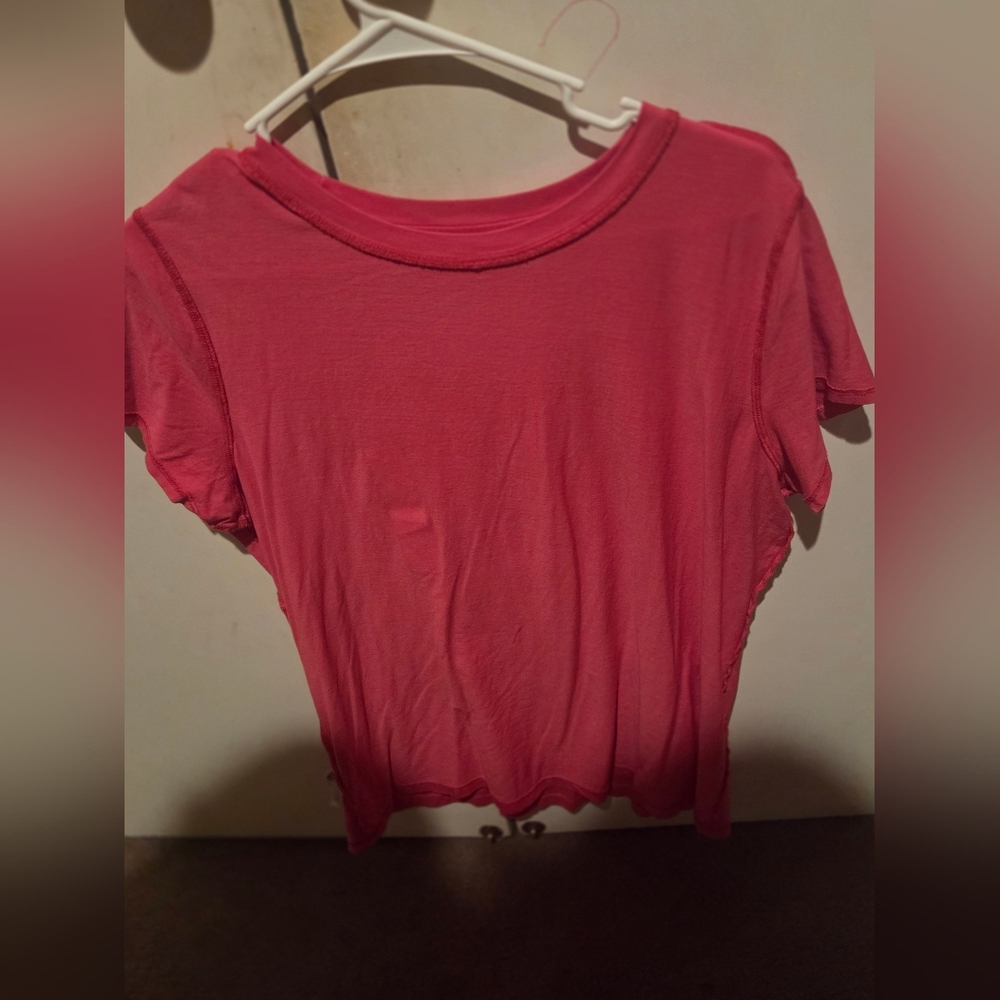 Universal Thread Women's Short Sleeve Coral Tee